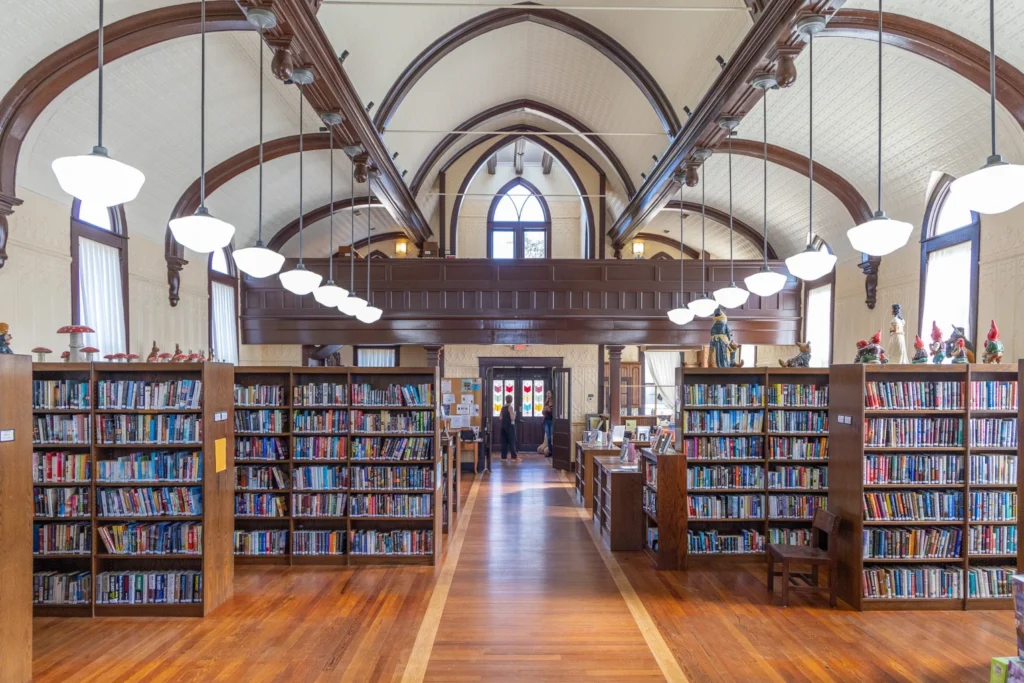 RTFL - Round Top Family Library